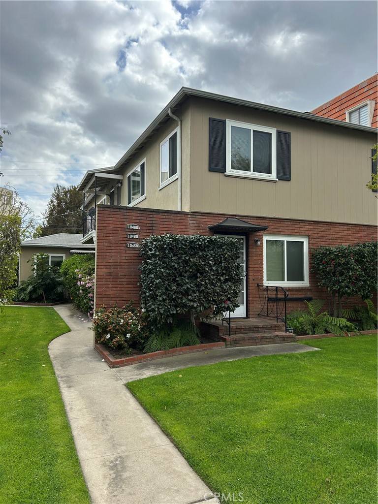 10458 Riverside DR, Toluca Lake, CA 91602