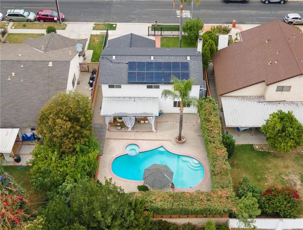 20028 Strathern ST, Winnetka, CA 91306