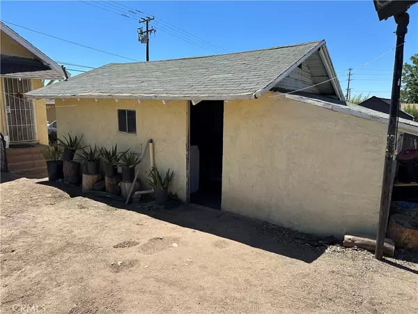Highland, CA 92346,6848 Victoria AVE