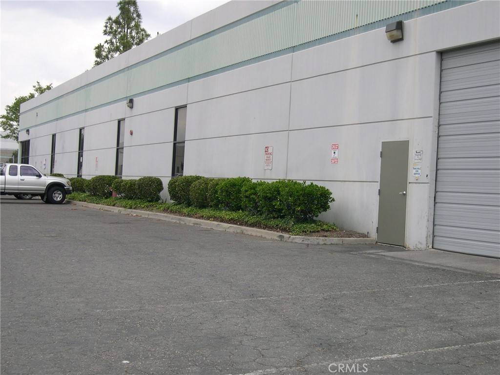 Valencia, CA 91355,27641 Avenue Scott