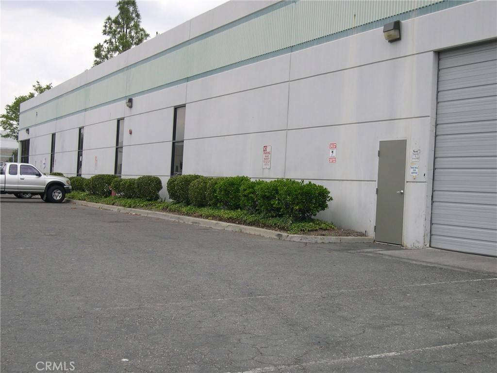 Valencia, CA 91355,27641 Avenue Scott