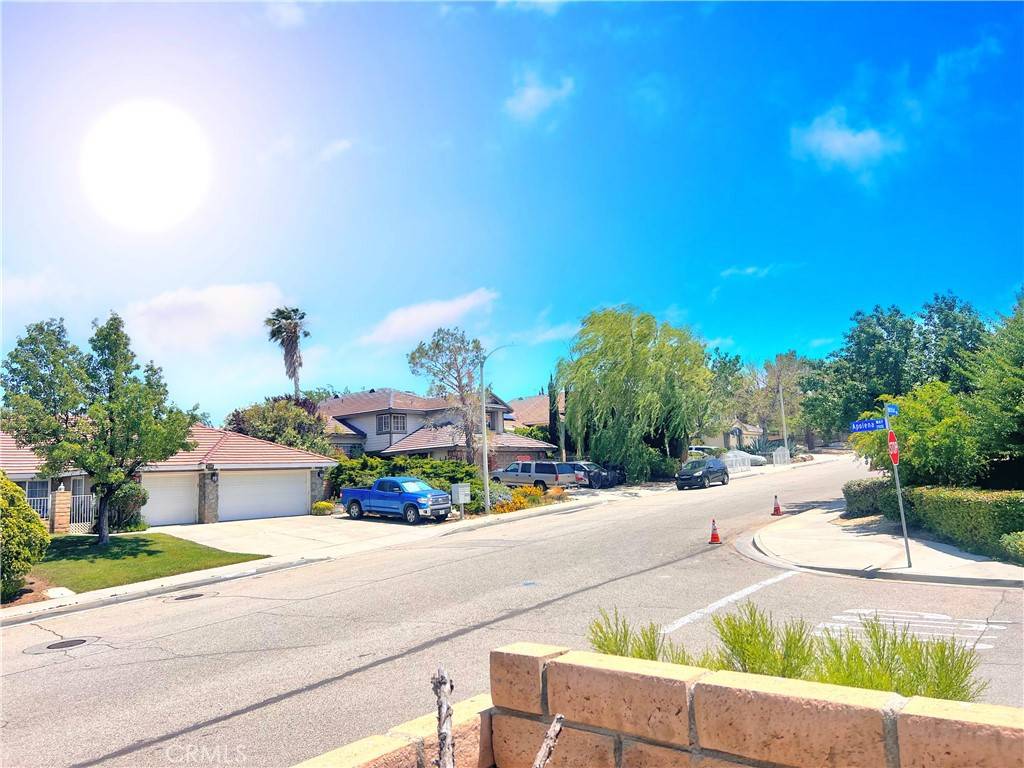 Palmdale, CA 93550,36624 Arbolada LN