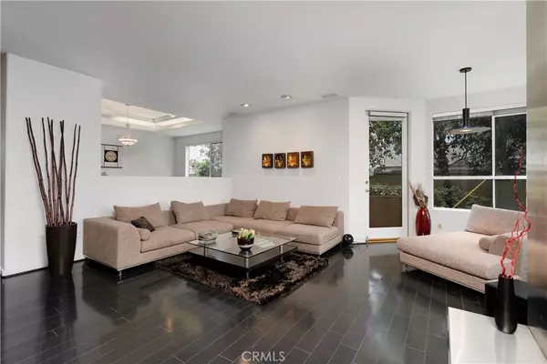 Studio City, CA 91604,12841 Bloomfield ST #103