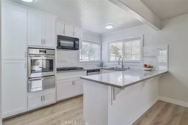 Simi Valley, CA 93063,3594 Hearst DR