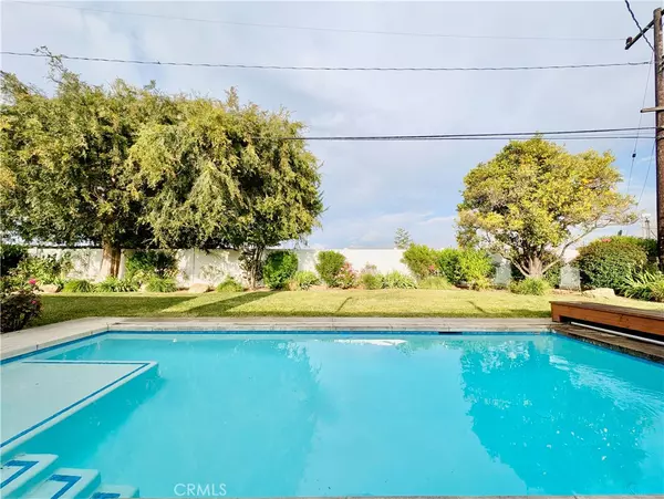 Thousand Oaks, CA 91360,2248 Drayton AVE