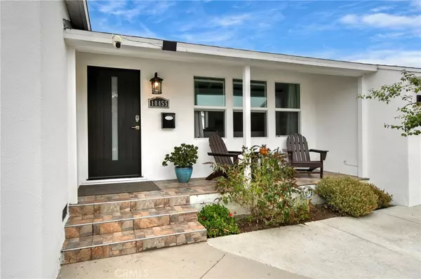 North Hollywood, CA 91601,10455 Chandler BLVD