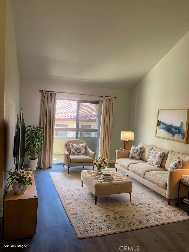 Canyon Country, CA 91387,27971 Sarabande LN #230