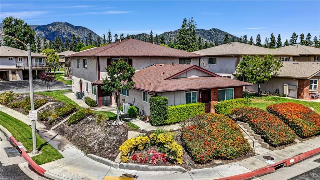 Azusa, CA 91702,1085 W Sierra Madre AVE #3
