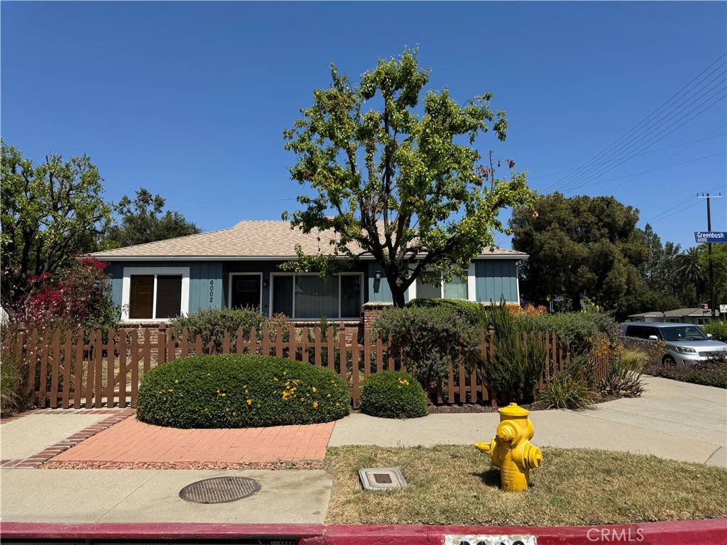 Valley Glen, CA 91401,6002 Greenbush AVE