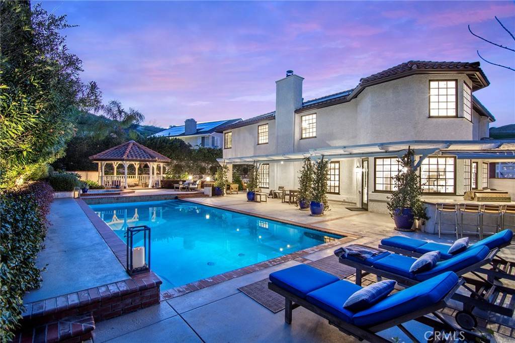 Agoura Hills, CA 91301,29614 Ridgeway DR