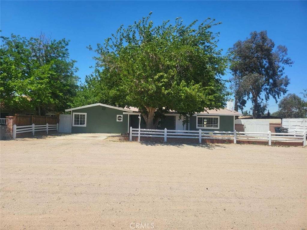 2543 E Ave Q6, Palmdale, CA 93550