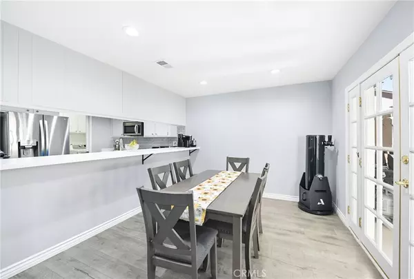 Simi Valley, CA 93063,2450 Stow ST