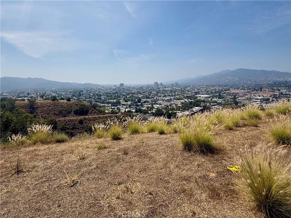 4751 Round Top DR, Glendale, CA 90065