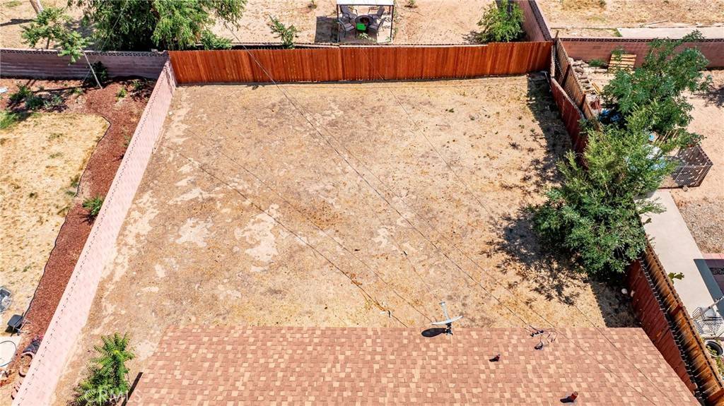 Lancaster, CA 93535,632 E Oldfield ST