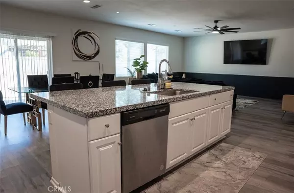 Palmdale, CA 93550,3830 Hollowglen DR