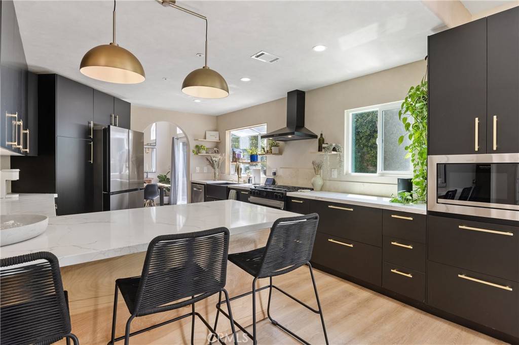 Sylmar, CA 91342,13646 1/2 Dronfield AVE