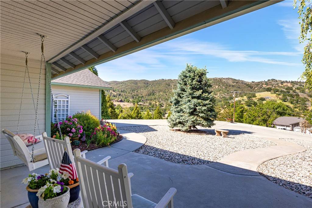 Tehachapi, CA 93561,23220 Lakeview DR