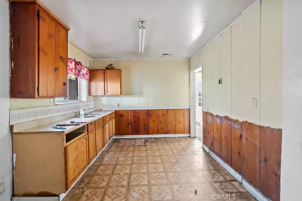 Sunland, CA 91040,10726 Radwin AVE