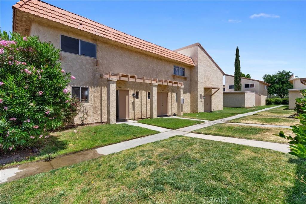 Lancaster, CA 93535,43606 Stanridge AVE