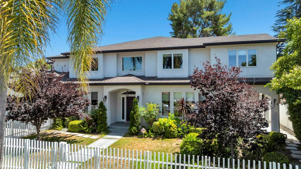 Sherman Oaks, CA 91403,15460 La Maida ST