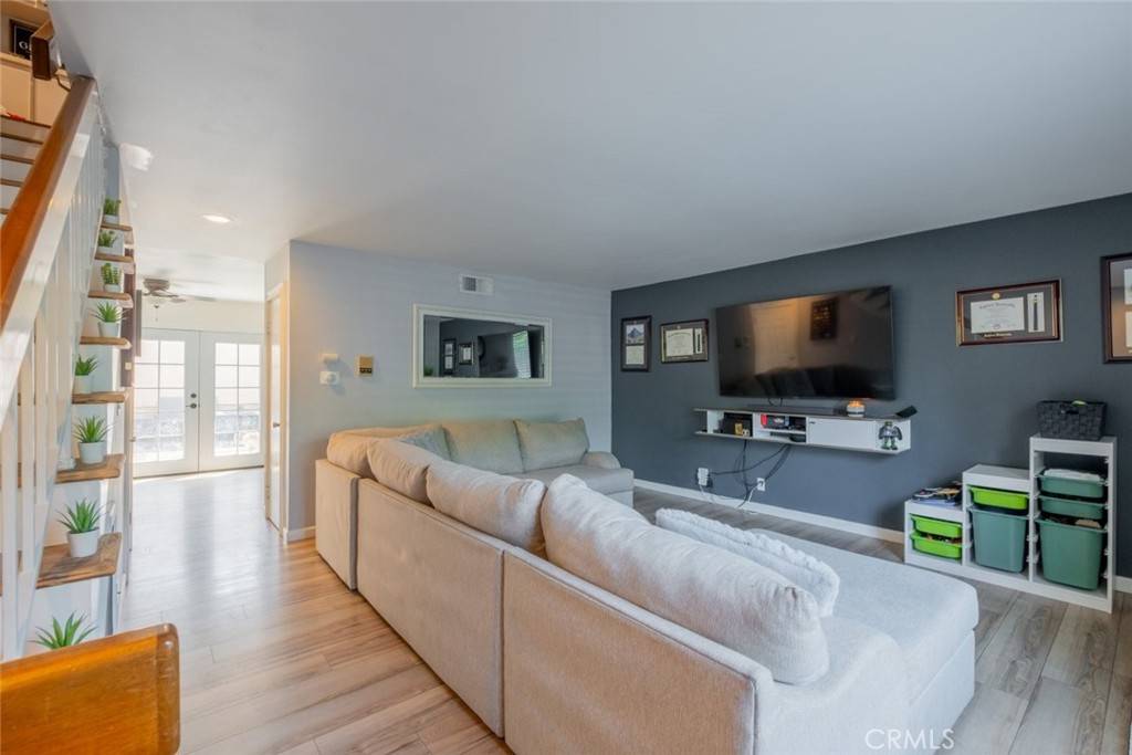 14344 Foothill BLVD #405, Sylmar, CA 91342