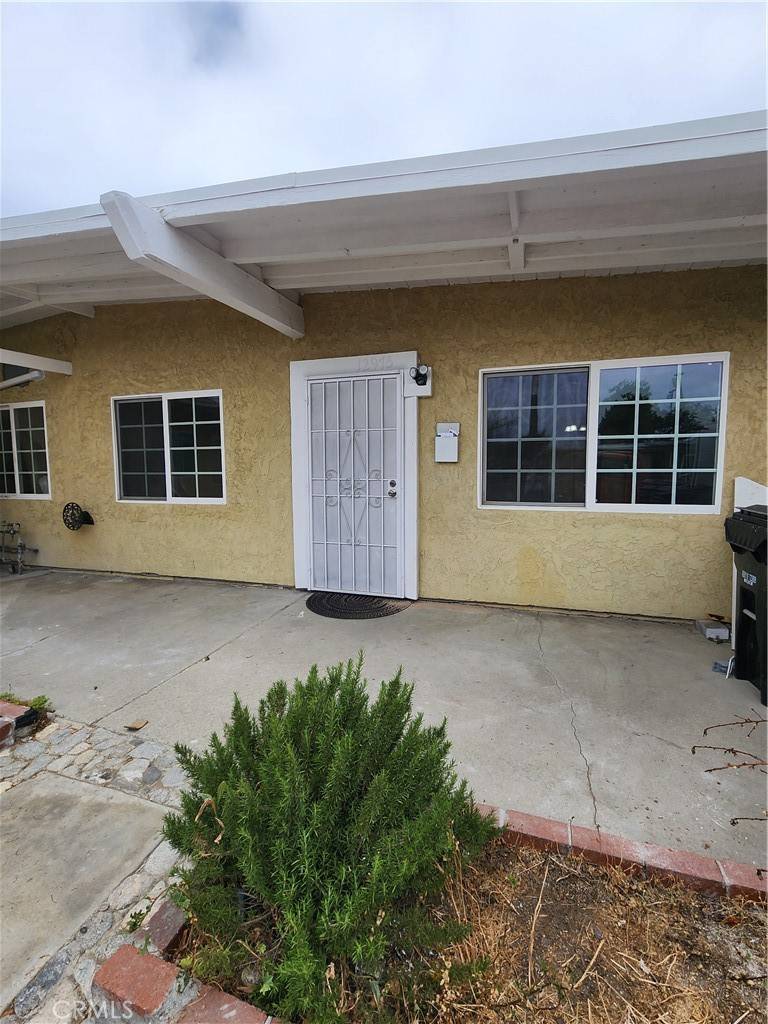 12975 corcoran PL, San Fernando, CA 91340