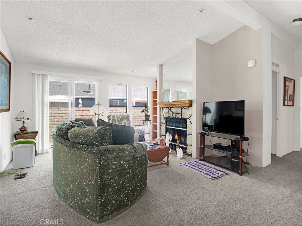 Sylmar, CA 91342,13691 Gavina AVE #417