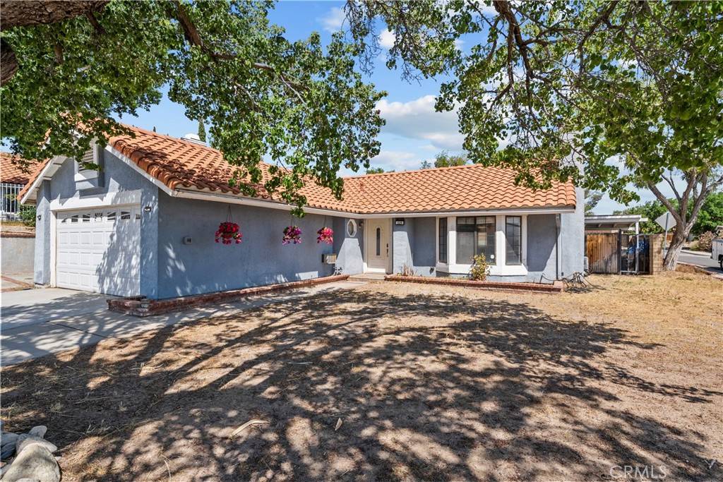 Palmdale, CA 93551,529 Hilltop