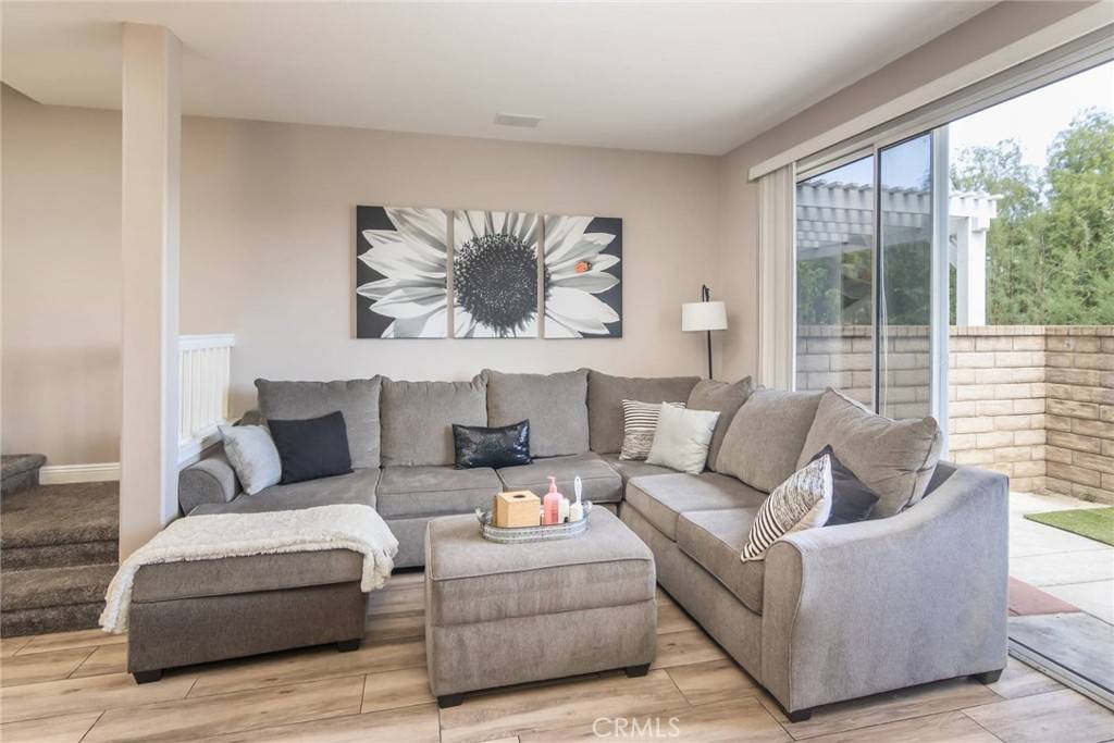 Valencia, CA 91354,23014 Cheyenne DR #151