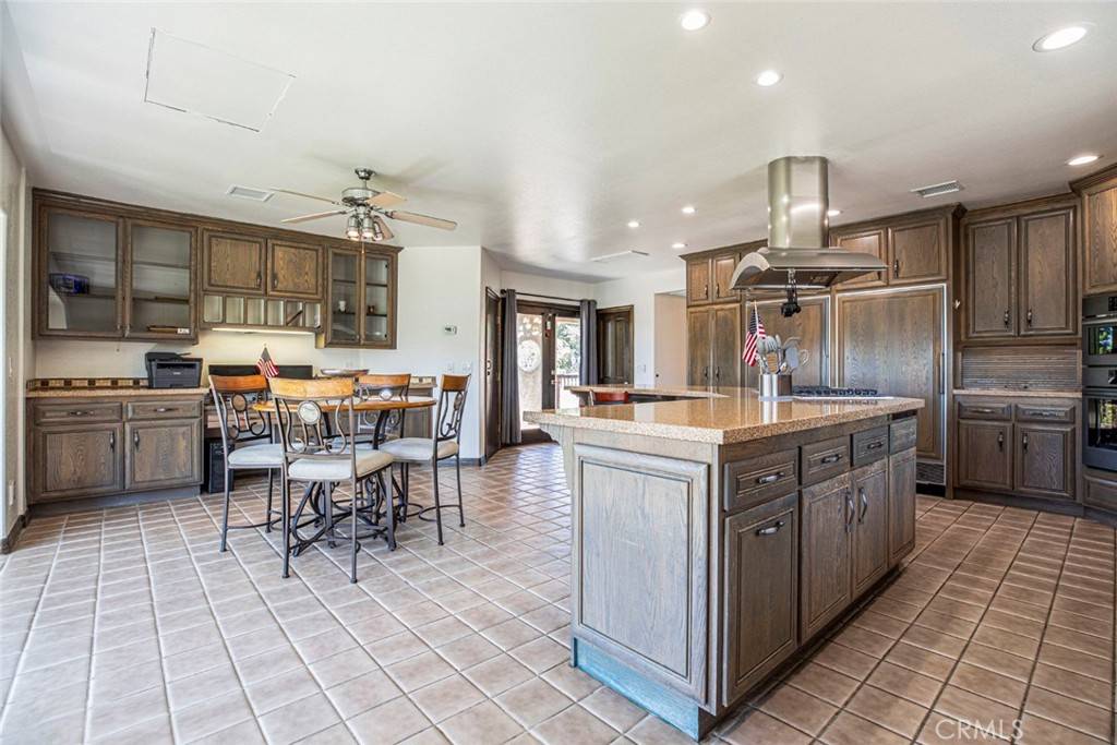 Simi Valley, CA 93063,3225 Yardley PL