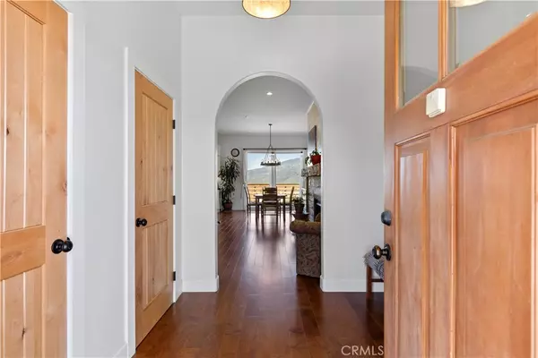 Tehachapi, CA 93561,26501 Skyline DR