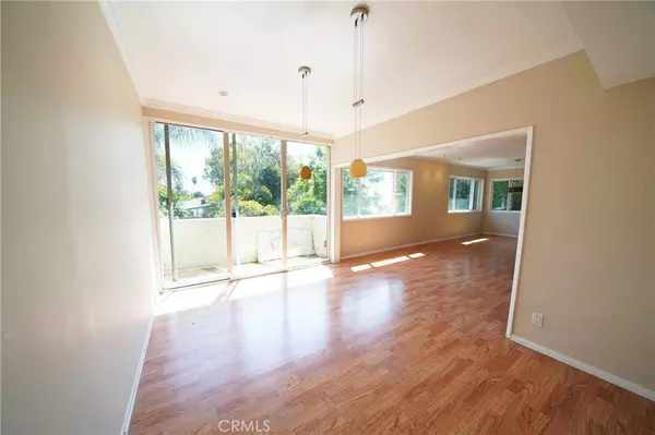 Los Angeles, CA 90046,1525 N Hayworth AVE #304