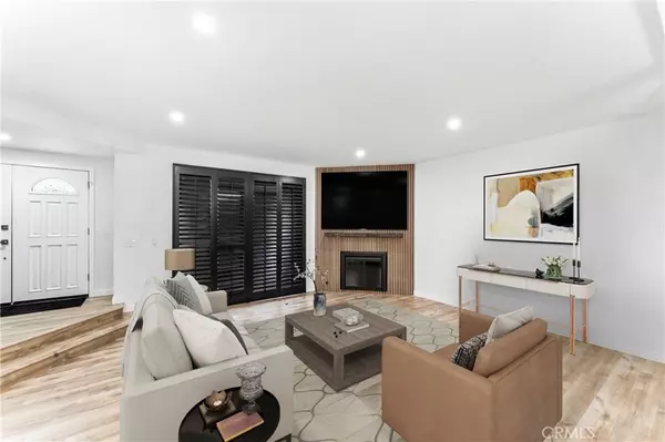 Encino, CA 91316,5401 Zelzah AVE #114
