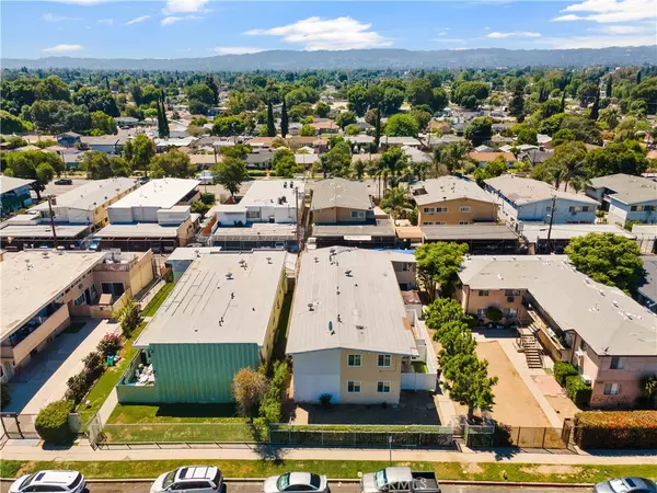 Northridge, CA 91325,17956 Schoenborn ST