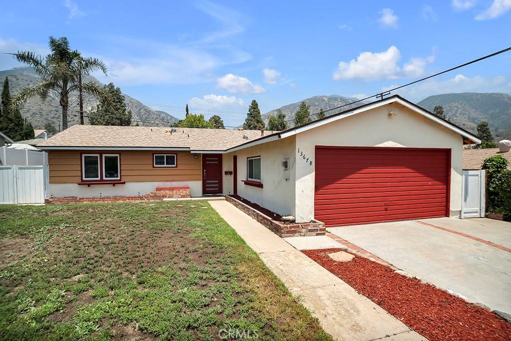 13678 Marchant AVE, Sylmar, CA 91342