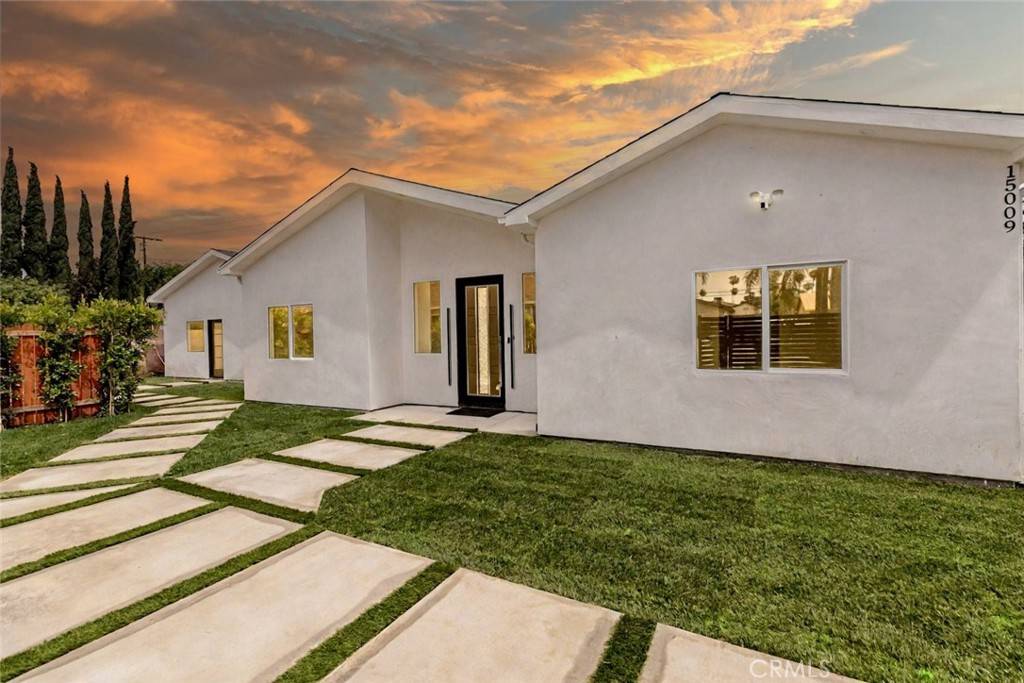 15009 Wyandotte ST, Van Nuys, CA 91405