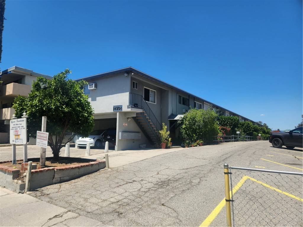 Sherman Oaks, CA 91423,14301 Addison ST #C