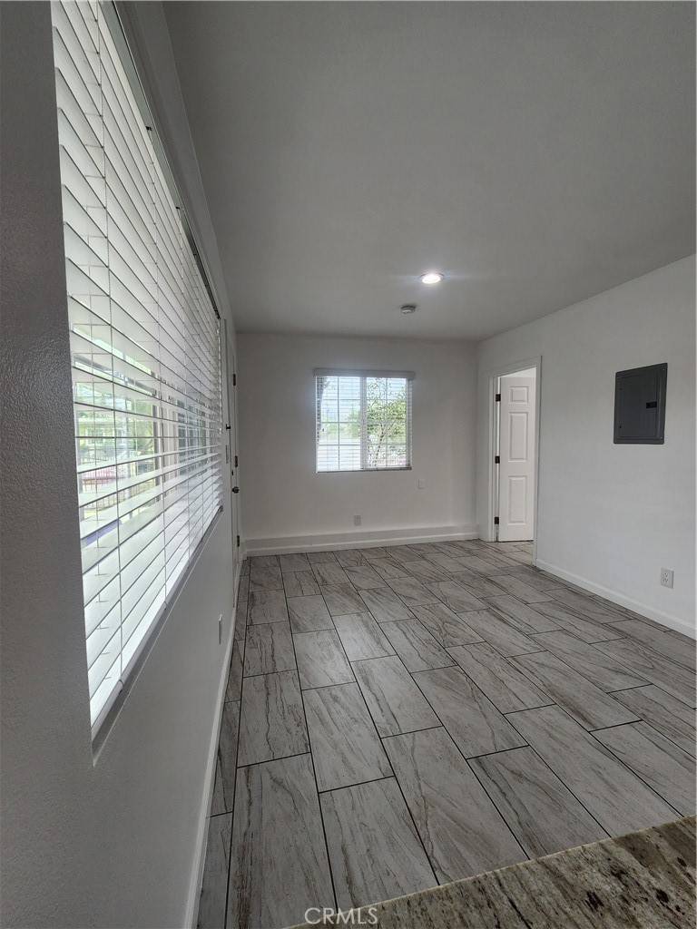 San Fernando, CA 91340,12977 Corcoran pl