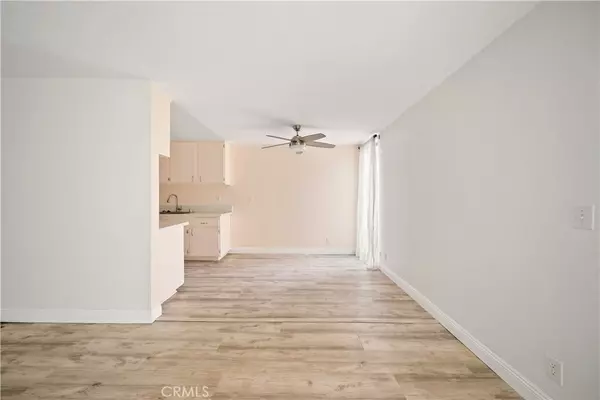 Ventura, CA 93003,3700 Dean DR #2106