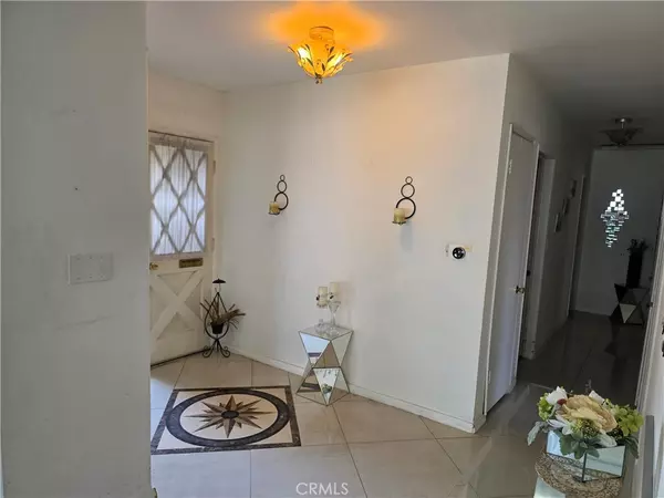 North Hills, CA 91343,15901 Lassen ST