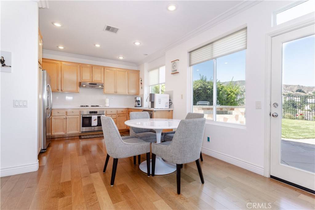 Porter Ranch, CA 91326,11844 Mariposa Bay LN