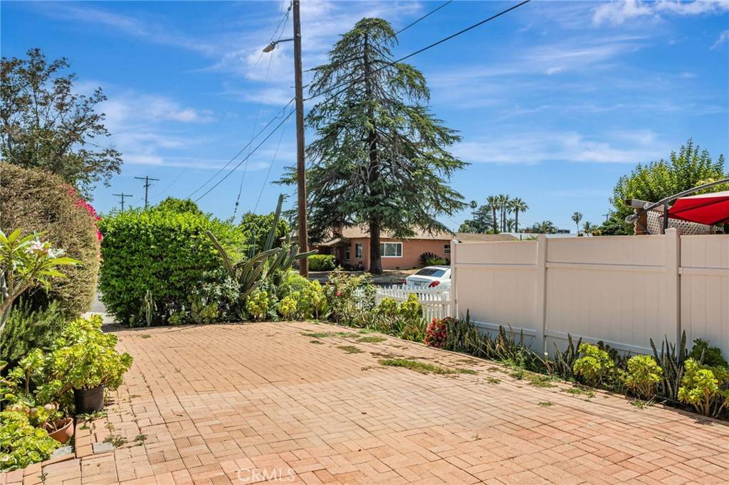 Van Nuys, CA 91405,7134 Stansbury AVE