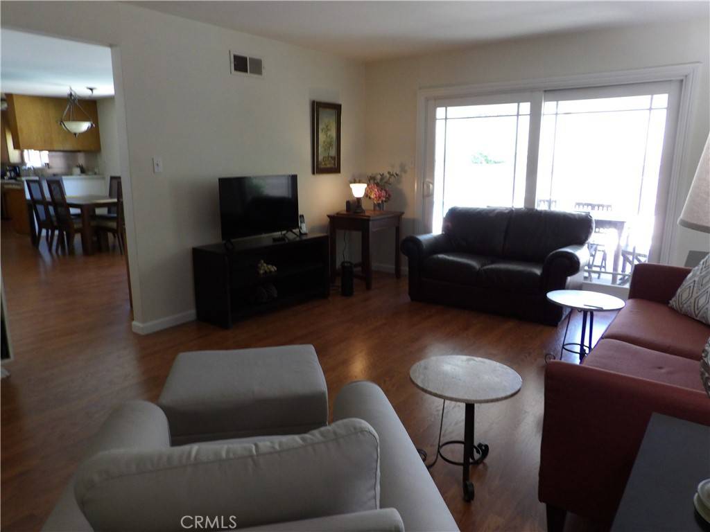 Northridge, CA 91324,18735 Knapp ST