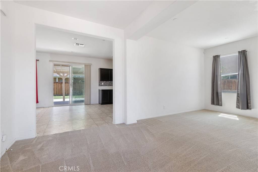 Rosamond, CA 93560,3720 Mount Whitney AVE