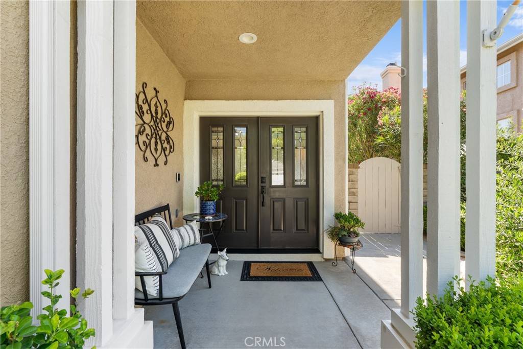 Valencia, CA 91354,27811 Bloomfield CT