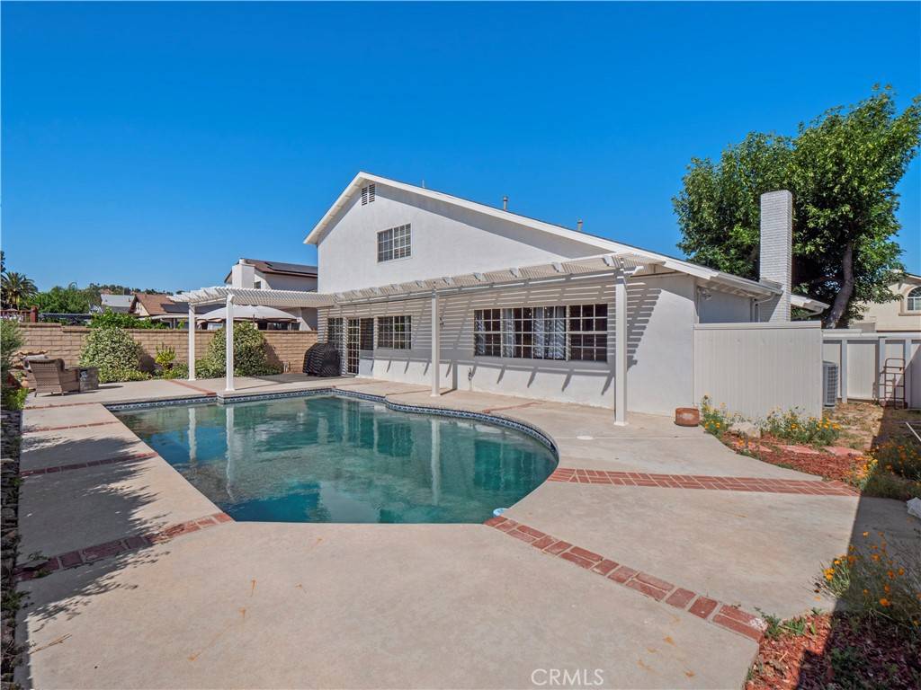 Valencia, CA 91354,22905 Las Mananitas DR