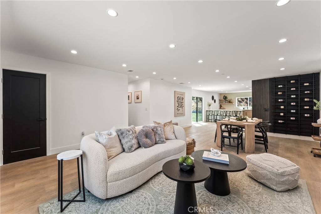 6445 Neddy AVE, West Hills, CA 91307