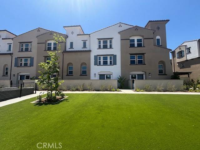 552 Via San Felipe, Camarillo, CA 93012