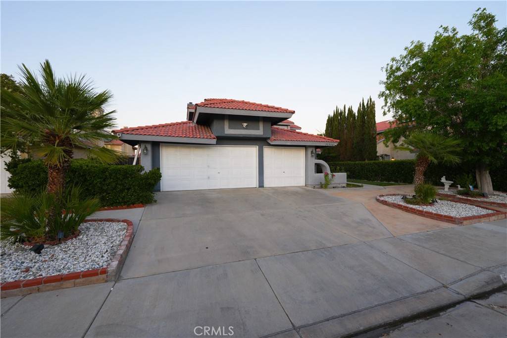37908 52nd ST E, Palmdale, CA 93552