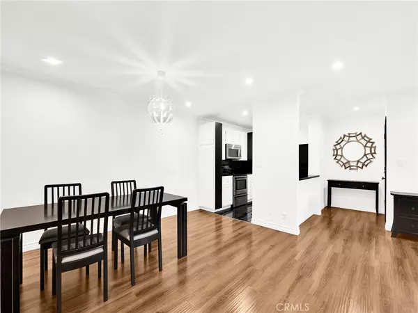 Valencia, CA 91355,24431 Trevino DR #V1